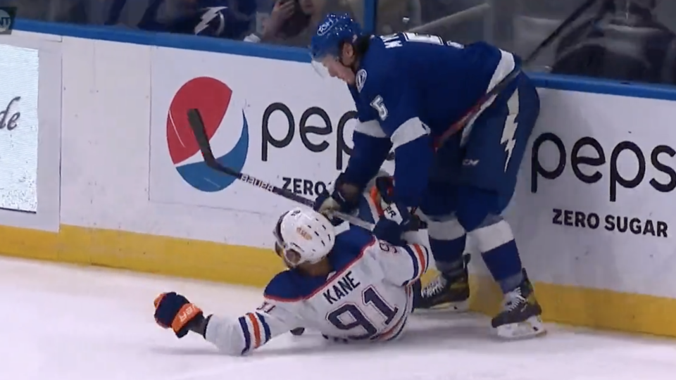 Evander Kane was at the centre of a terrifying incident on the ice on Tuesday. (Screengrab via NHL On TNT)
