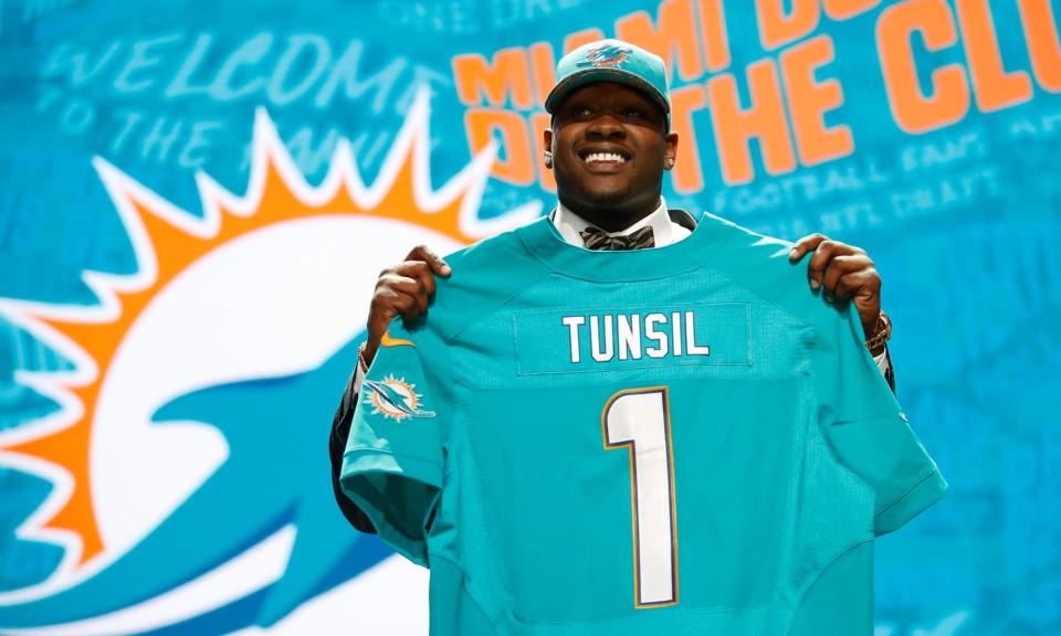 <span><a class="link " href="https://sports.yahoo.com/nfl/players/29247/" data-i13n="sec:content-canvas;subsec:anchor_text;elm:context_link" data-ylk="slk:Laremy Tunsil;sec:content-canvas;subsec:anchor_text;elm:context_link;itc:0">Laremy Tunsil</a> fell down the board to the <a class="link " href="https://sports.yahoo.com/nfl/teams/miami/" data-i13n="sec:content-canvas;subsec:anchor_text;elm:context_link" data-ylk="slk:Miami Dolphins;sec:content-canvas;subsec:anchor_text;elm:context_link;itc:0">Miami Dolphins</a> in the 2016 draft.</span><span>Photograph: Kamil Krzaczyński/USA Today Sports</span>