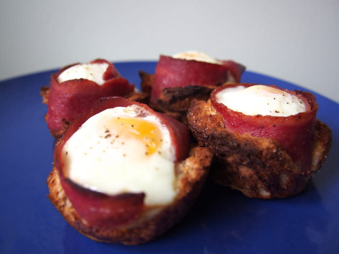 Bacon and Egg Toast Cups