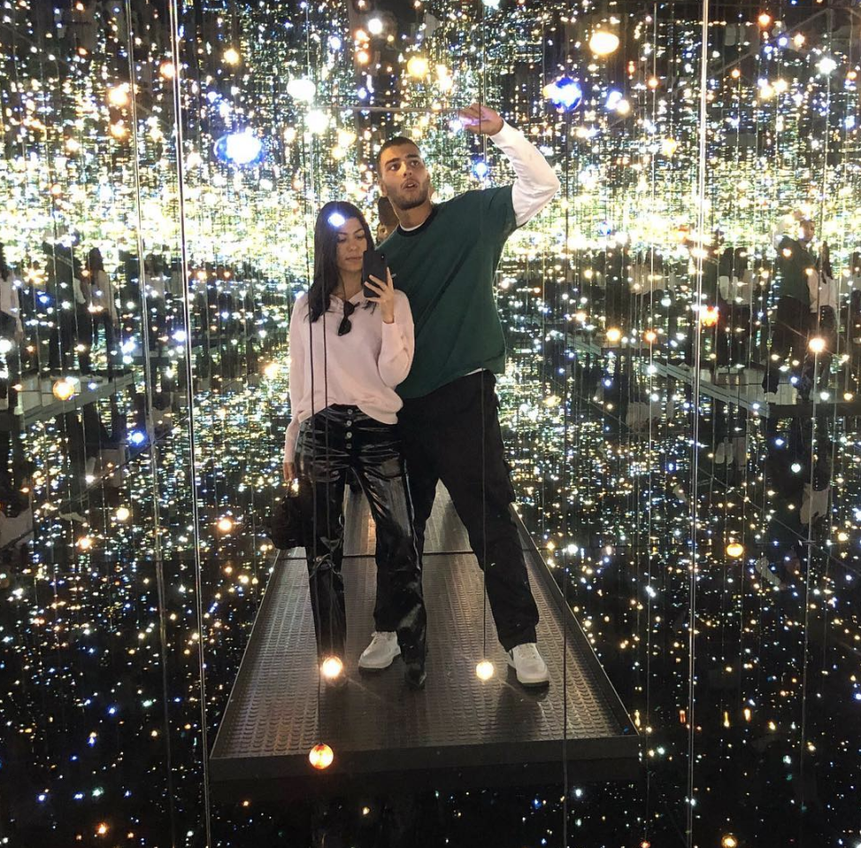 <p>The eldest Kardashian sister and her beau, Younes Bendjima, headed for the stars, as they spent the day at L.A.’s Broad Museum, checking out the popular “Yayoi Kusama: Infinity Mirrors” exhibit. From this pic, captioned only with the male and female astronaut emoji, it looks like their romance is out of this world. (Photo: <a rel="nofollow noopener" href="https://www.instagram.com/p/Bc1IwRkD-o1/?taken-by=kourtneykardash" target="_blank" data-ylk="slk:Kourtney Kardashian via Instagram;elm:context_link;itc:0;sec:content-canvas" class="link ">Kourtney Kardashian via Instagram</a>) </p>