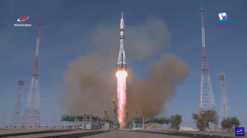 La nave espacial Soyuz MS-17 despega desde la plataforma de lanzamiento del Cosmódromo Baikonur