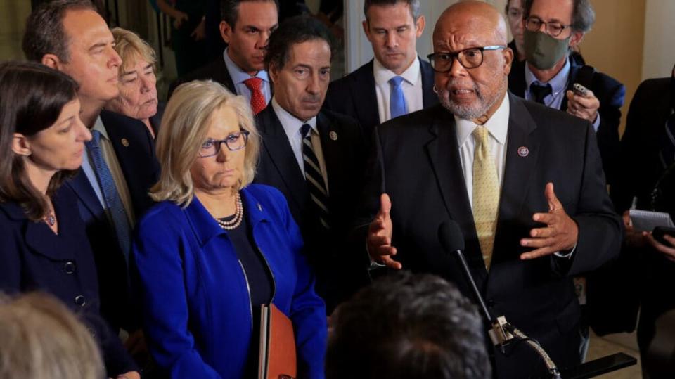 Chairman Rep. Bennie Thompson (D-MS) (R) and Rep. Liz Cheney (R-WY) (C), joined by fellow committee members, speak to the media following a hearing of the House Select Committee investigating the January 6 attack on the U.S. Capitol on July 27, 2021 at the Cannon House Office Building in Washington, DC. (Photo by Chip Somodevilla/Getty Images)