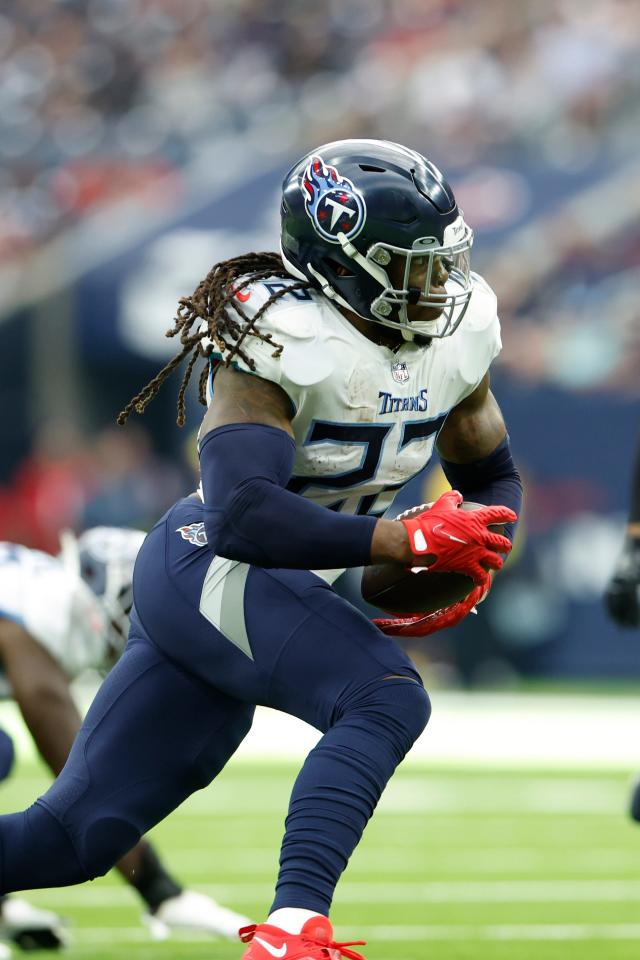 Daunting task: Texans face powerhouse Titans runner Derrick Henry, 'We've  got to swarm to the ball'