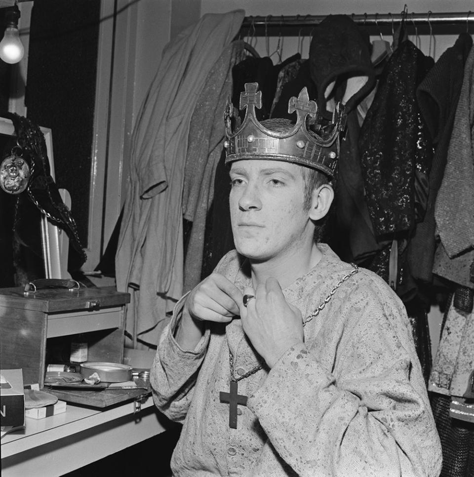 David Warner got set to play King Henry VI in ‘The Wars of the Roses’ in 1964. - Credit: Evening Standard/Hulton Archive/Getty Images