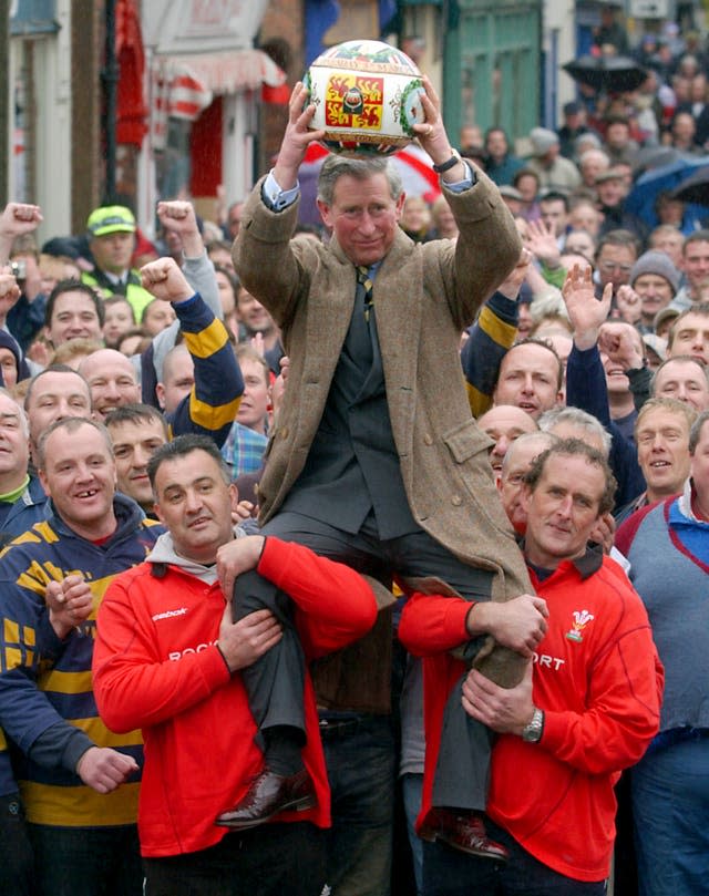 PRINCE CHARLES IN ASHBOURNE