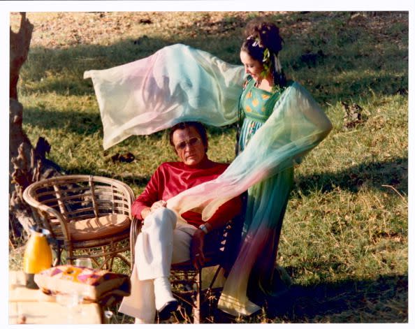 <p>After divorcing in 1974, Richard Burton and Elizabeth Taylor re-wed in a small intimate ceremony. The bride wore a rainbow peasant gown with flowers in her hair, while Richard opted for a very '70s look: a red turtleneck and white slacks.<br></p>