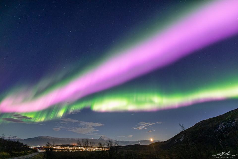 Rare pink auroras temporarily filled the skies above Norway after a crack in the Earth's magnetosphere enabled solar wind to penetrate deep into Earth's atmosphere.