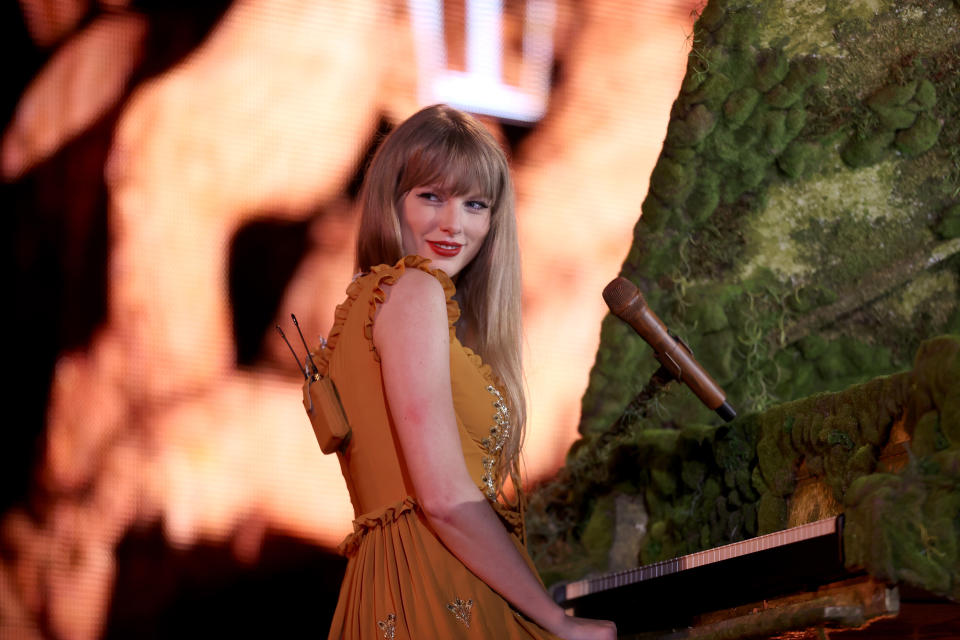 ARLINGTON, TEXAS - MARCH 31: EDITORIAL USE ONLY Taylor Swift performs onstage during the "Taylor Swift | The Eras Tour" at AT&T Stadium on March 31, 2023 in Arlington, Texas. (Photo by Omar Vega/TAS23/Getty Images for TAS Rights Management )