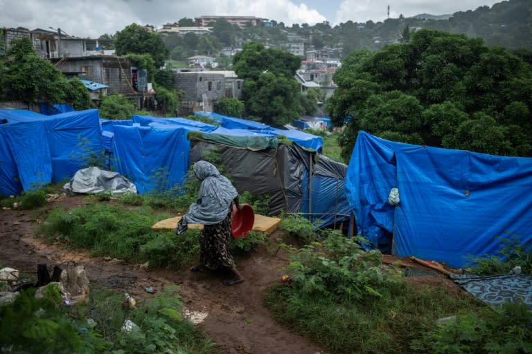Un bidonville à Mamoudzou, sur l'île de Mayotte, en France, le 15 février 2024 (JULIEN DE ROSA)