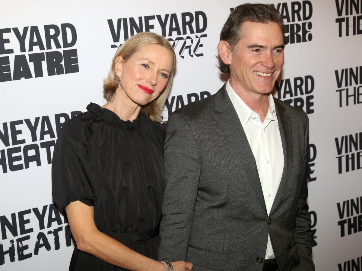 Naomi Watts and Billy Crudup Get Married in Manhattan Courthouse