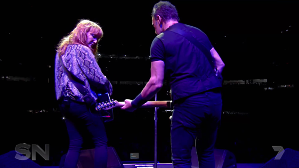 Bruce performs with wife Patti Scialfa