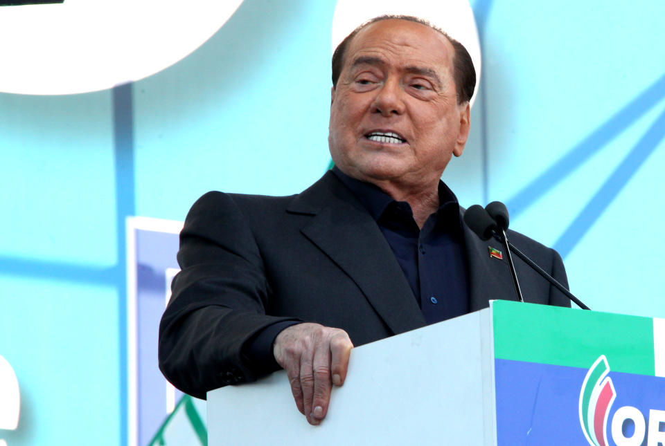 Berlusconi: "Forza Italia sovranista? Falso"