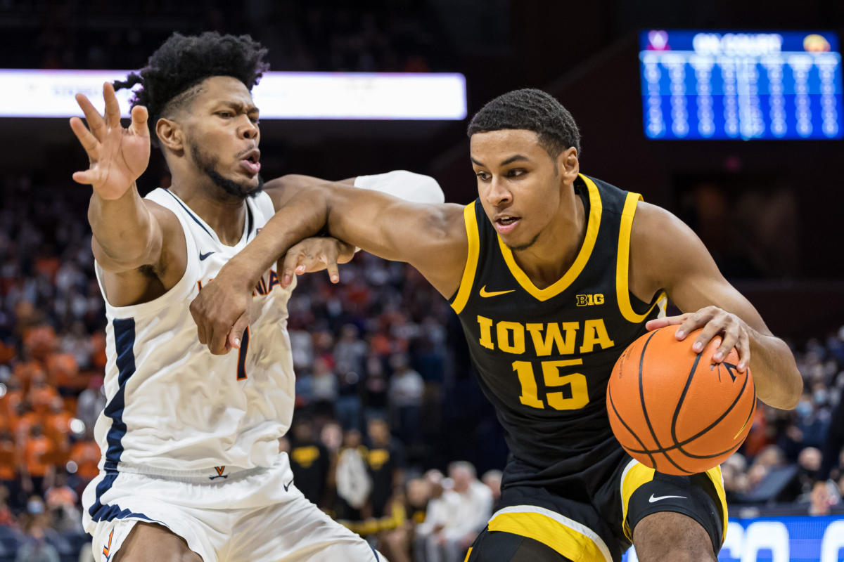 Murray officially first Hawkeye to crack top five, joins Sacramento Kings -  Hawk Fanatic