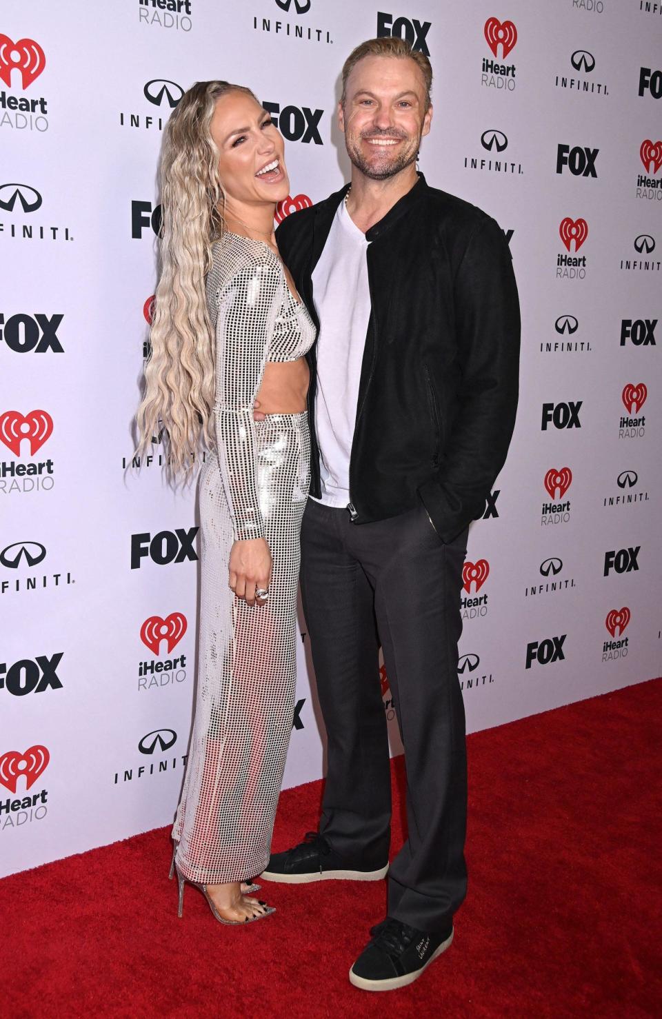 Sharna Burgess and Brian Austin Green at the 2023 iHeartRadio Music Awards - Pressroom