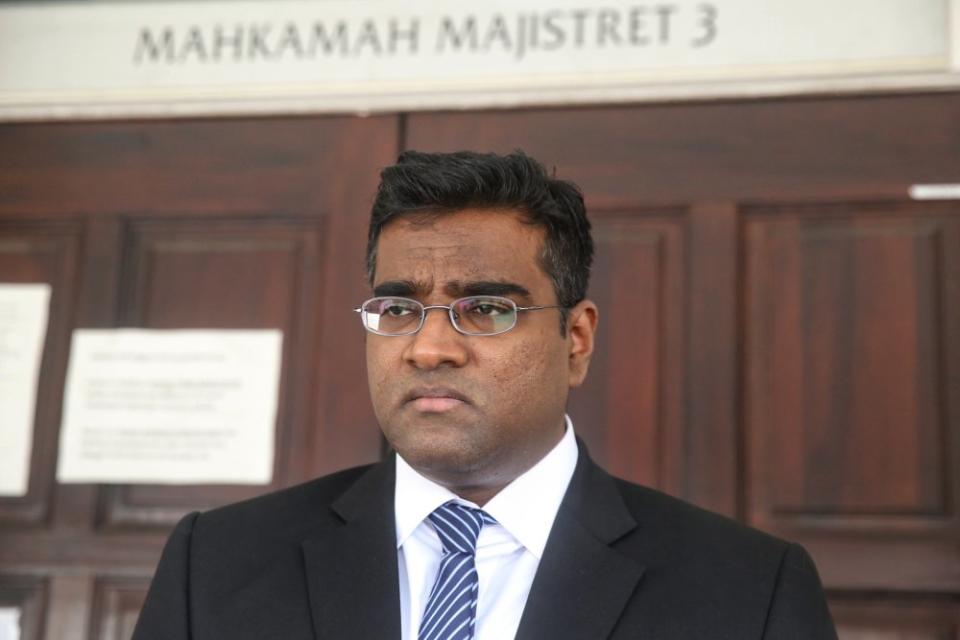 Lawyer Rajesh Nagarajan is seen at the Petaling Jaya Magistrate’s Court October 18, 2019. ― Picture by Choo Choy May