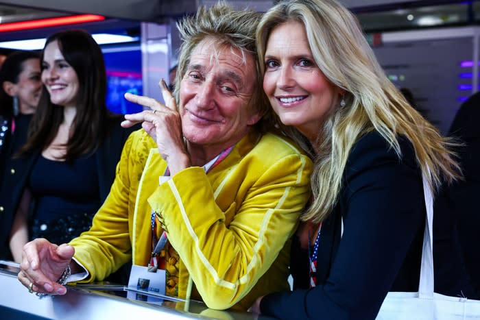 Rod Stewart tiene ocho hijos de cinco relaciones diferentes y tres nietos