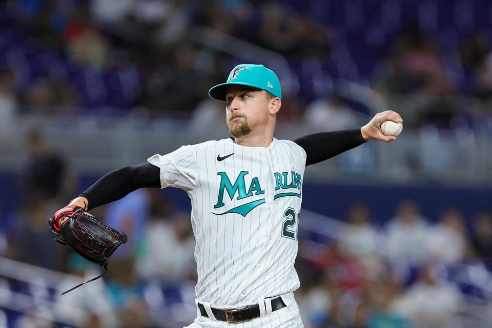 Miami Marlins starting pitcher Braxton Garrett (29) delivers a pitch against the Detroit Tigers during the first inning at loanDepot Park in Miami on Friday, July 28, 2023.