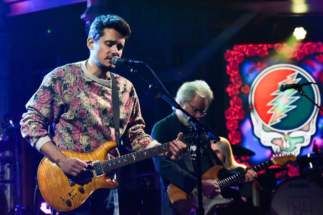 <p>Scott Kowalchyk/CBS via Getty Images</p> Dead & Company