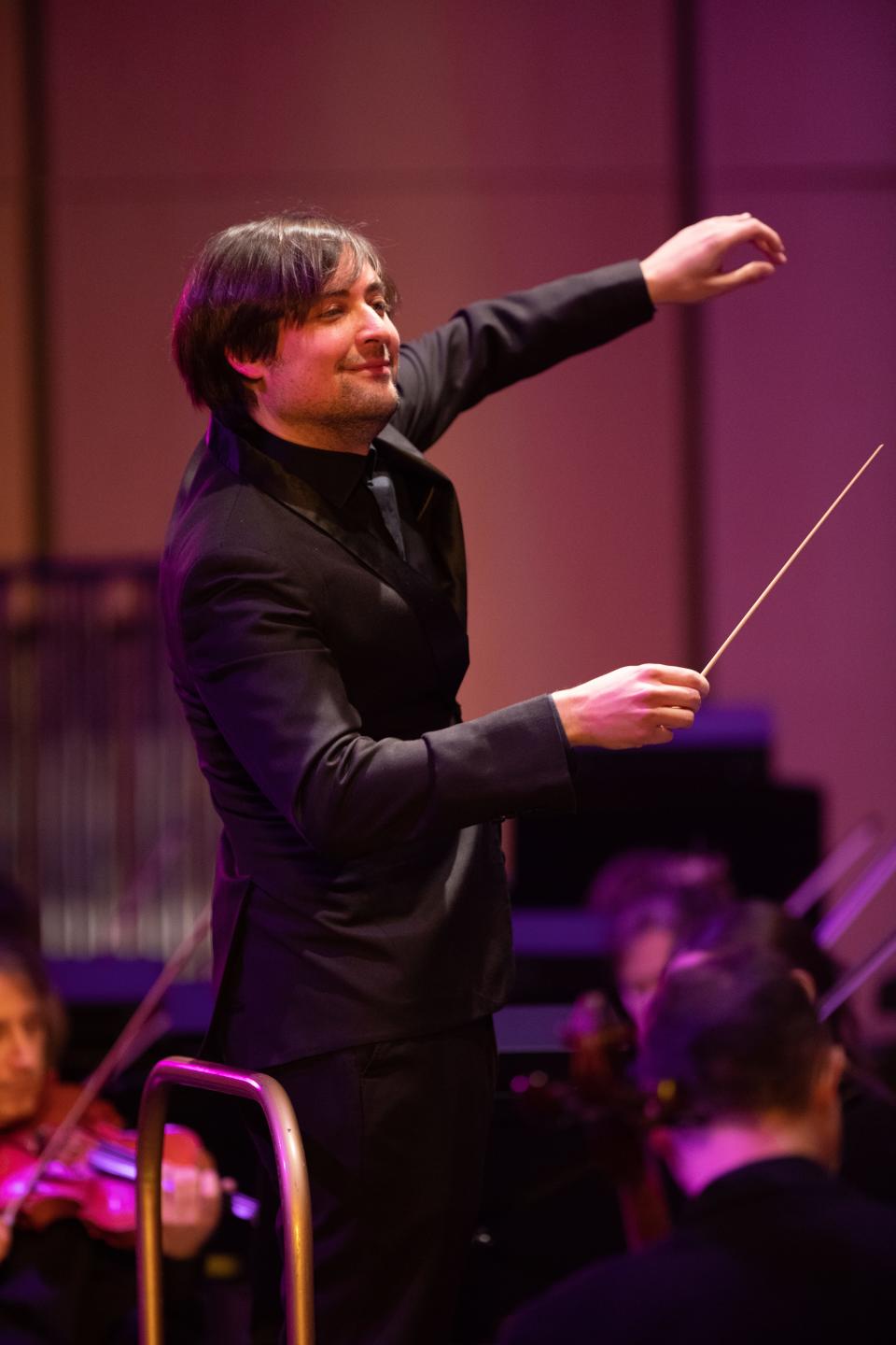 Grammy® award winning conductor, Michael Repper, conducts the Ashland Symphony Orchestra.