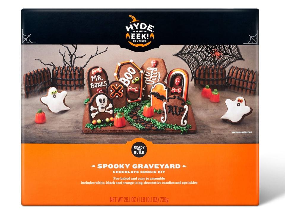 Hyde & EEK! Graveyard Cookie Kit