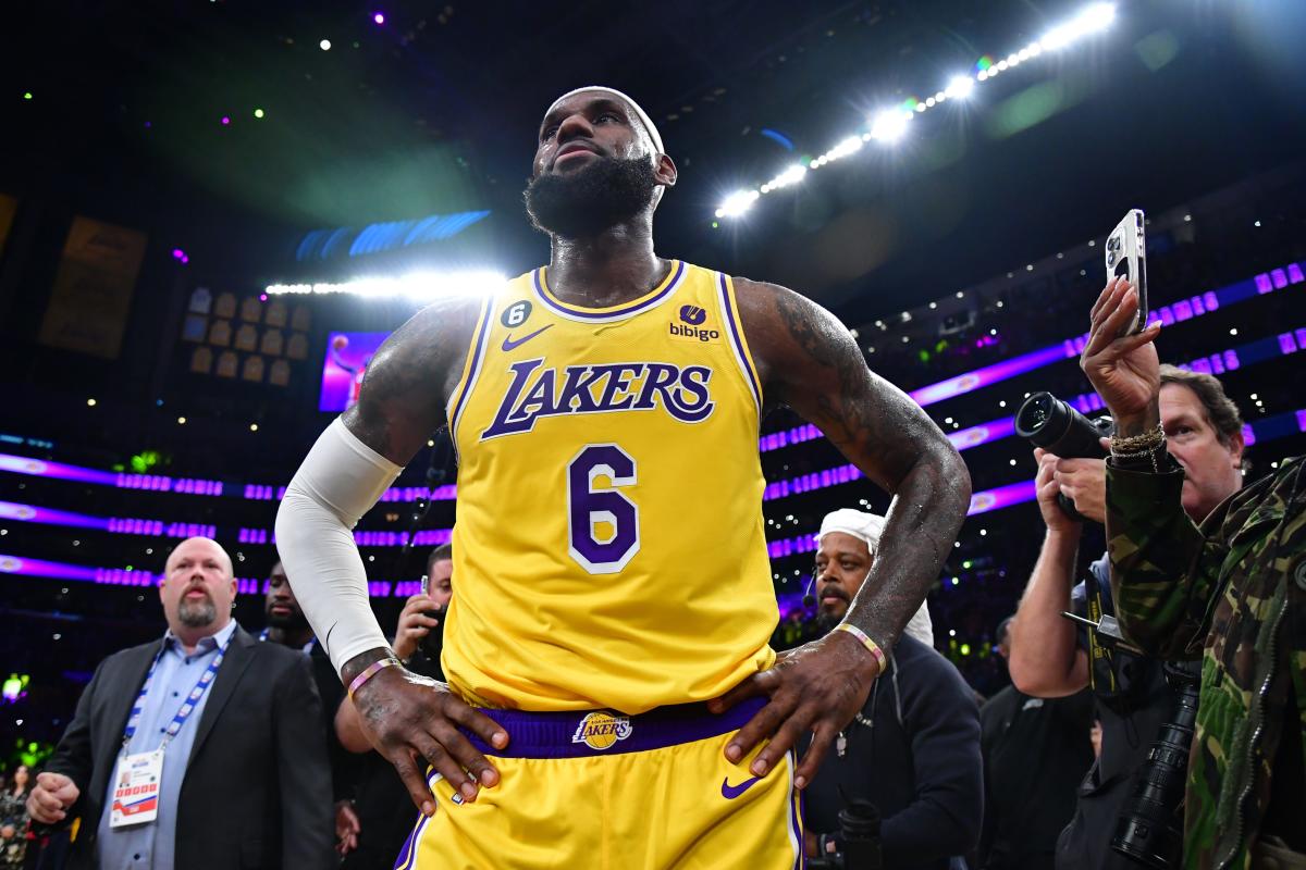 LeBron James calls Lakers' playoff push '23 of the most important games of  my career' – Orange County Register