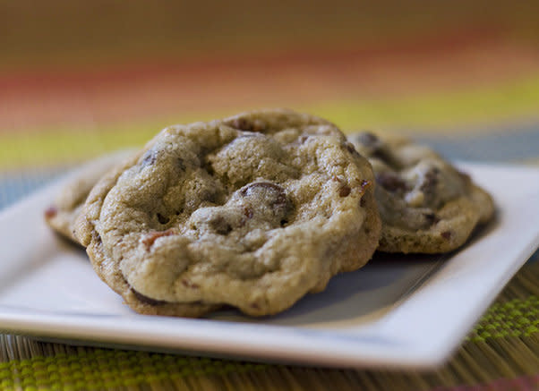 <strong>Get the <a href="http://www.bunsinmyoven.com/2010/01/07/chocolate-chip-and-bacon-cookies/" target="_blank">Chocolate Chip and Bacon Cookies recipe</a> by Buns in my Oven</strong>