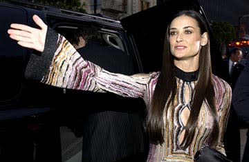 Demi Moore at the LA premiere of Columbia's Charlie's Angels: Full Throttle