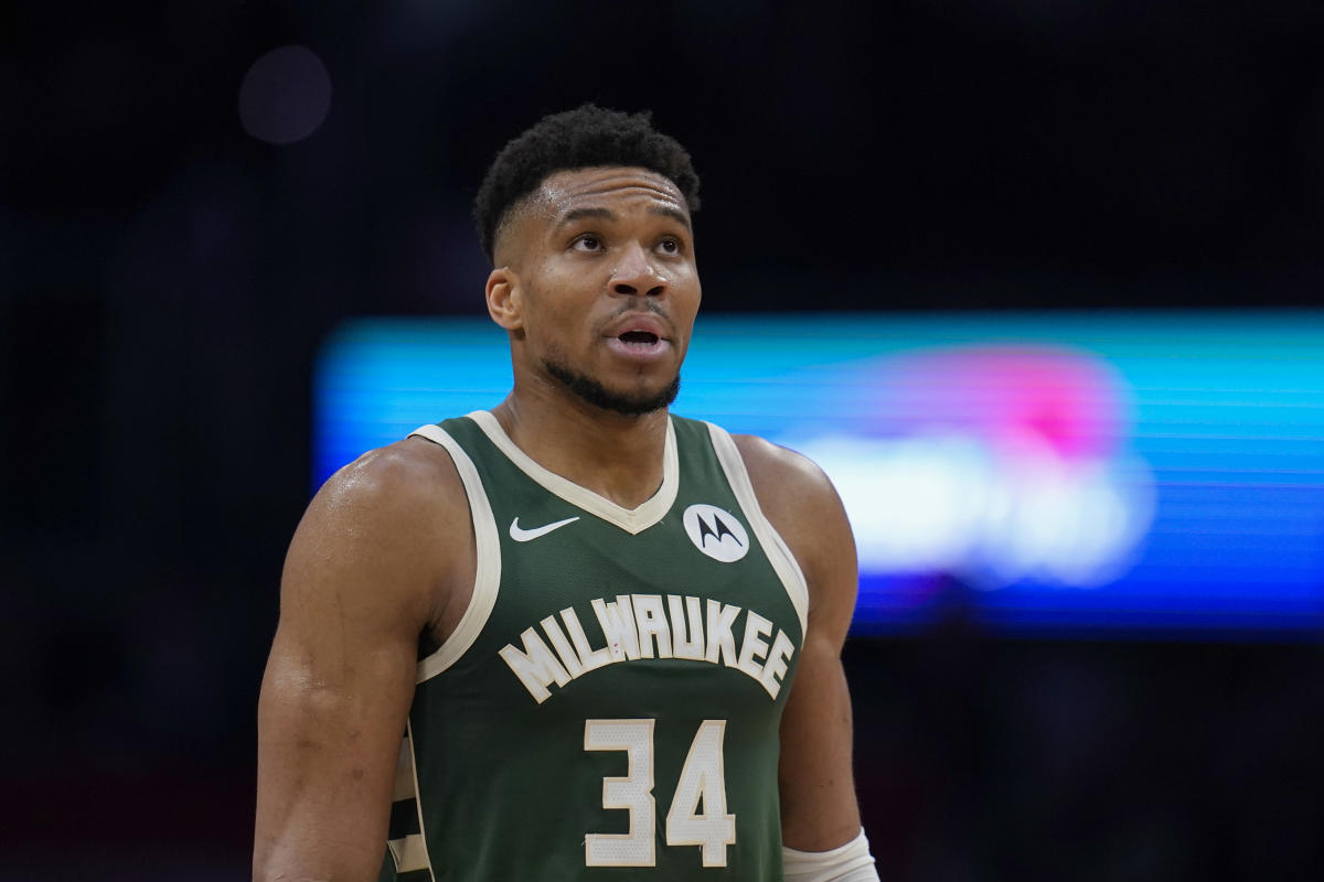 NBA Daily Playoff Update: Milwaukee Bucks on the Verge of Clinching Playoff Spot