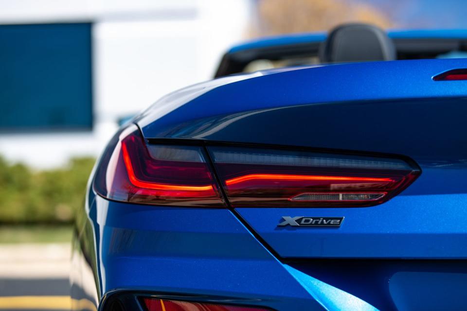 <p>2020 BMW 8-series convertible</p>