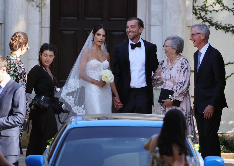 *PREMIUM-EXCLUSIVE* Jordana Brewster and Mason Morfit tie the knot in Santa Barbara in front of F&F co-stars, family and friends! (GGRE, CLTN / CB/CB / BACKGRID)