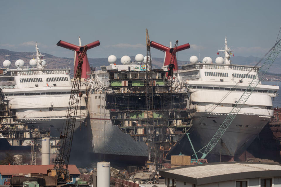 Aufgrund von Verlusten während der Pandemie haben viele Reedereien ihre älteren Schiffe verkauft. - Copyright: Chris McGrath/Staff/Getty Images