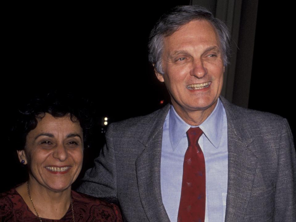 Alan Alda and Arlene Weiss