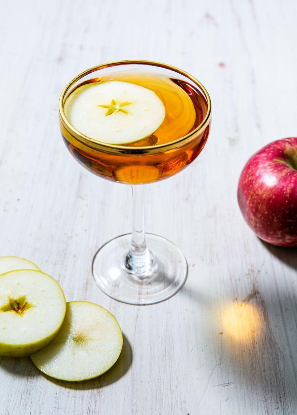 45 Fall Cocktails For Something A Little Stronger Than A PSL