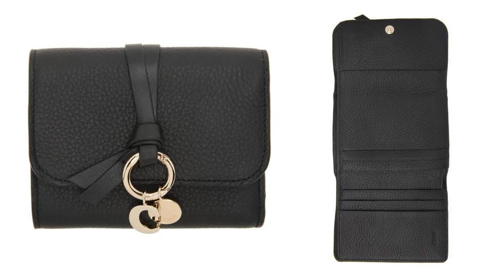 Chloé Wallets are up to 40% off! Popular Darryl wallet, high CP value Alphabet card set $1,300