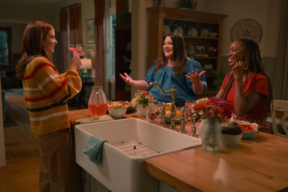 sweet magnolias l to r joanna garcia swisher as maddie townsend, brooke elliott as dana sue sullivan, heather headley as helen decatur