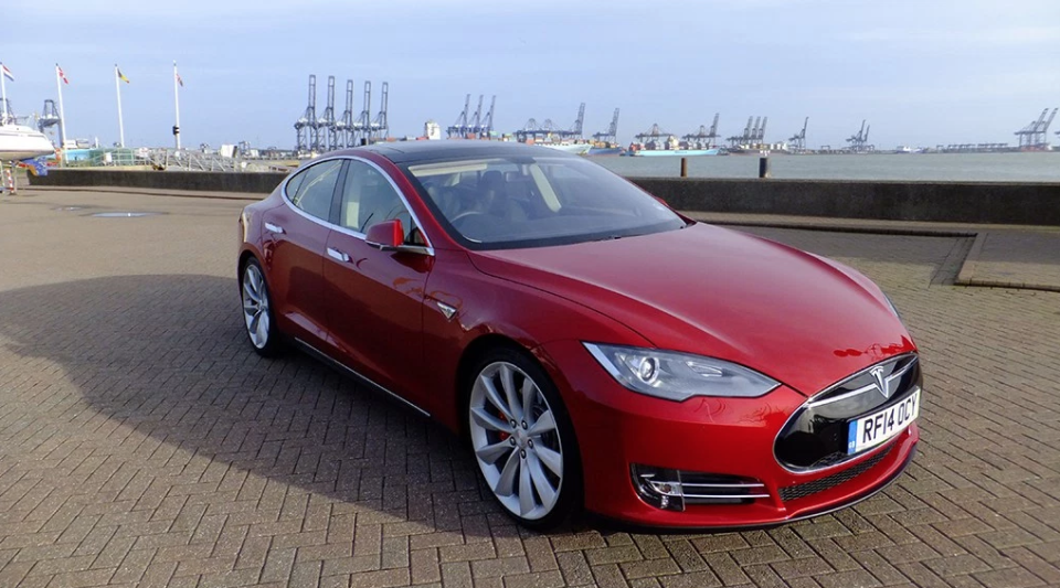 Tesla Model S P85D