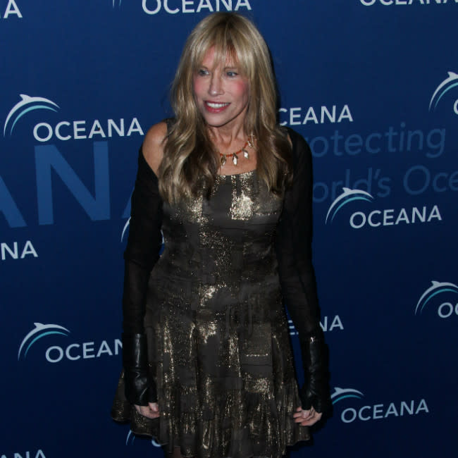 Carly Simon pierde a sus dos hermanas en menos de una semana credit:Bang Showbiz