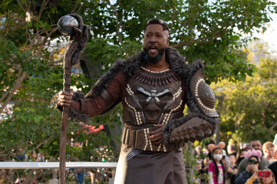 M'Baku talking