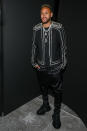 <p>Neymar n'est pas simplement un footballeur, il est également un grand féru de mode, comme le prouve sa présence au défilé Balmain. (Crédit Stephane Cardinale - Corbis/Corbis via Getty Images)</p> 