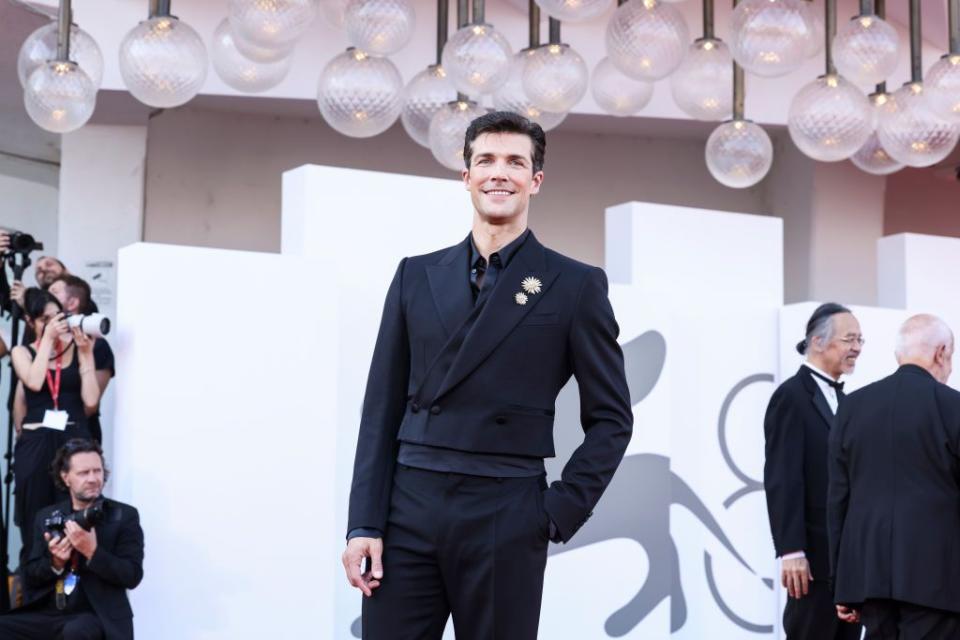 venice, italy august 28 roberto bolle attends a red carpet for the movie beetlejuice beetlejuice during the 81st venice international film festival at on august 28, 2024 in venice, italy photo by stefania dalessandrowireimage