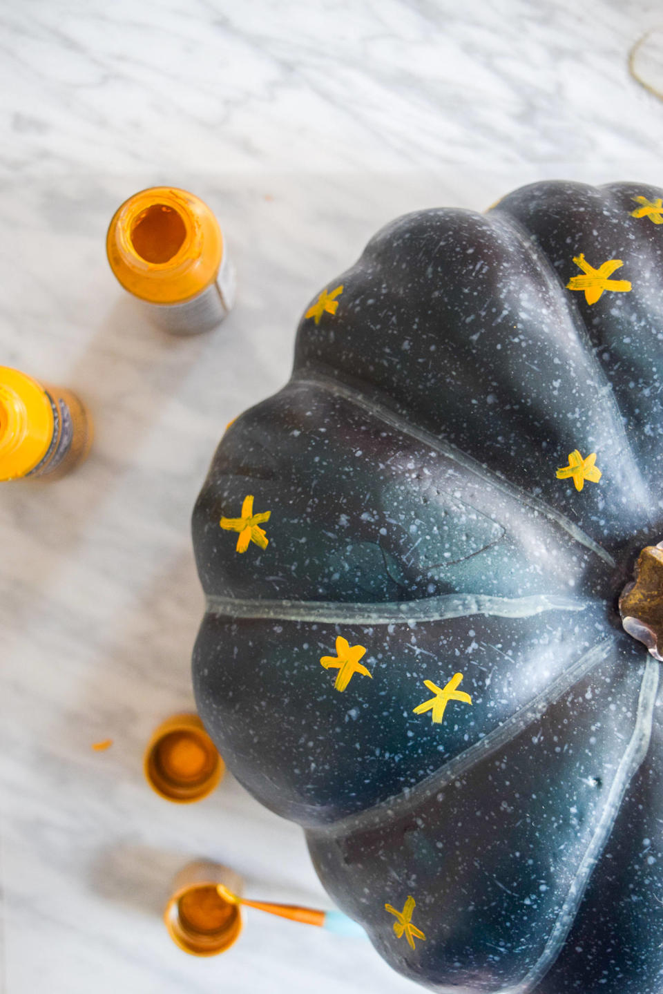 black pumpkin with yellow and gold stars (PMQ for Two )