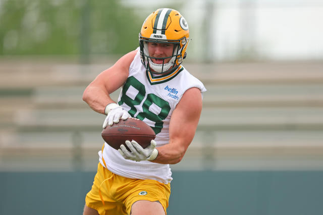 Jaire Alexander and Rasul Douglas test Packers young WRs in minicamp