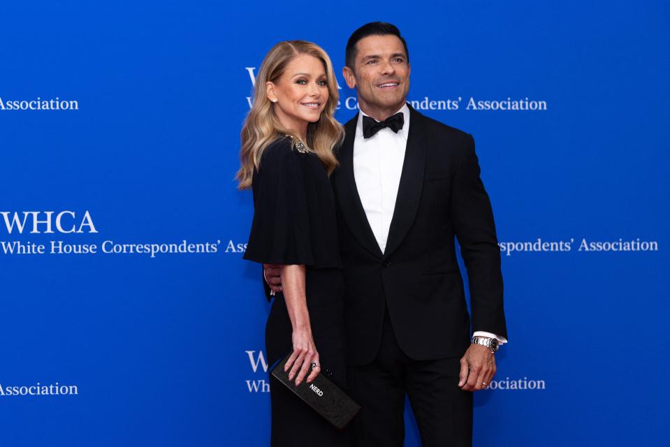 Kelly Ripa and Mark Consuelos at the 2023 White House Correspondents Association Dinner