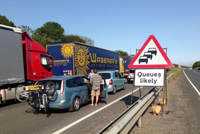 Queues: Disrupted supply chains may occur at borders after March 29 on a no deal Brexit: PA