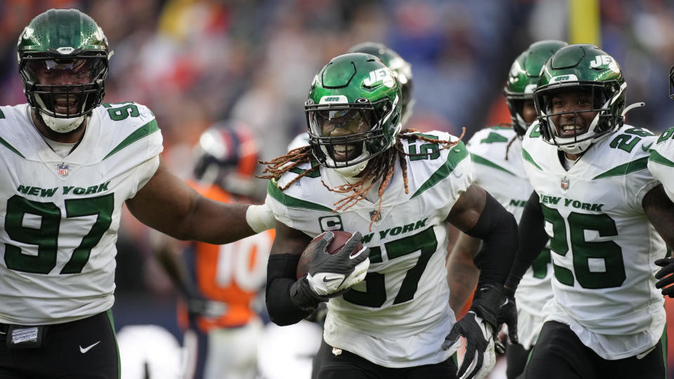 New York Jets linebacker C.J. Mosley (57) celebrates his interceptiopn on Denver Broncos quarterback Brett Rypien during the second half of an NFL football game, Sunday, Oct. 23, 2022, in Denver. The New York Jets won 16-9. (AP Photo/David Zalubowski)