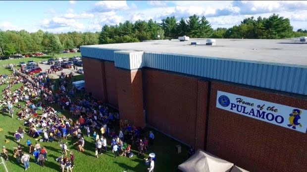 The Anglophone North School District announced a case of COVID-19 at Miramichi Valley High School on Monday.