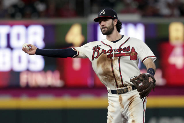 Wright wins 17th; Riley, Acuña homer as Braves edge Rockies