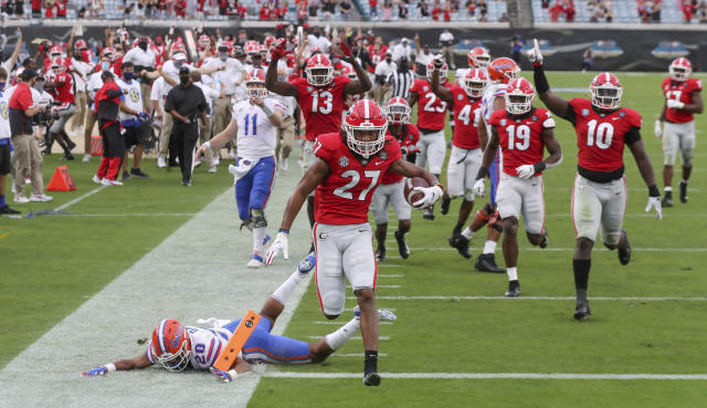 Trask, Florida upend Georgia 44-28 in 'Cocktail Party'