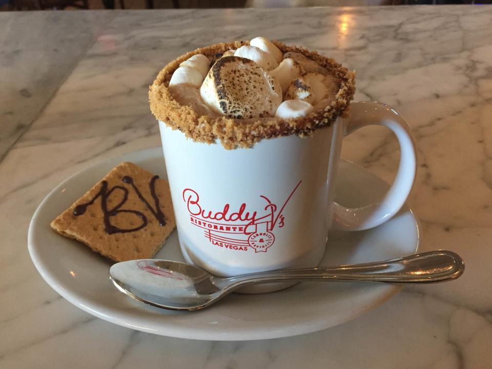 S'mores Cocktail (Photo: Buddy V's Ristorante)