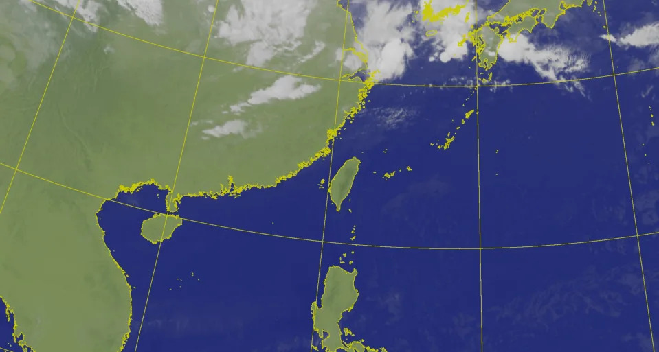 今（21日）台灣各地大多為多雲到晴，西半部日夜溫差大，僅東半部地區及恆春半島有零星短暫陣雨。（圖取自中央氣象署網站）